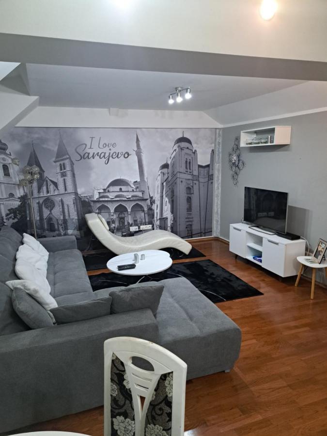 Apartman Lotos SJJ Exteriör bild