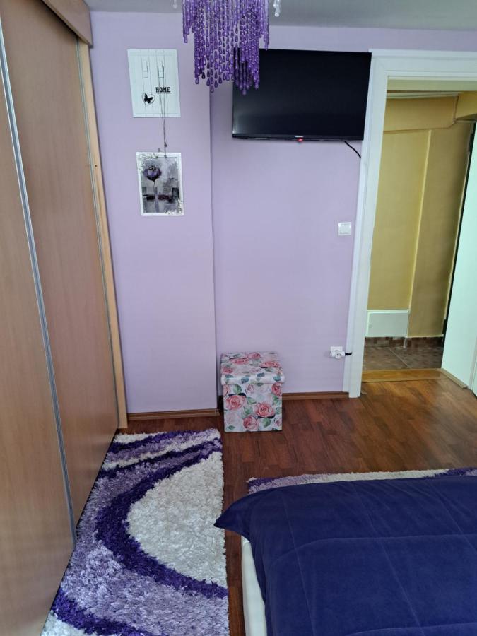 Apartman Lotos SJJ Exteriör bild